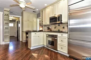 352 Fairway Rd, Ridgewood, NJ 07450 - Photo 13