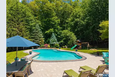 17 Cromwell Drive, Chester, NJ 07930 - Photo 7