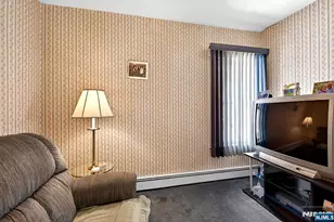 4- 16 Bergen Ave, Fair Lawn, NJ 07410 - Photo 7