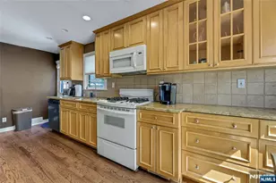 19 Harsen Rd, Tenafly, NJ 07670 - Photo 7