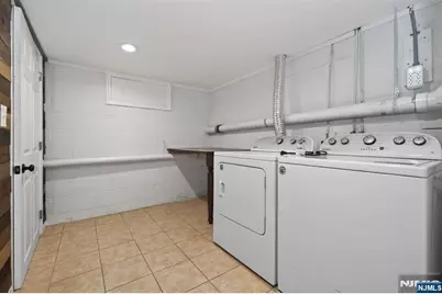 318 Greenwich Street, Greenwich Township, NJ 08886 - Photo 17