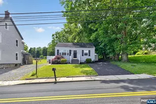318 Greenwich St, Greenwich Township, NJ 08886 - Photo 3