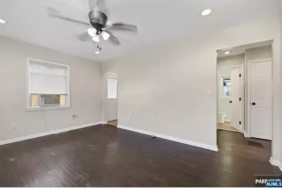 318 Greenwich Street, Greenwich Township, NJ 08886 - Photo 5