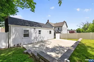 318 Greenwich St, Greenwich Township, NJ 08886 - Photo 23
