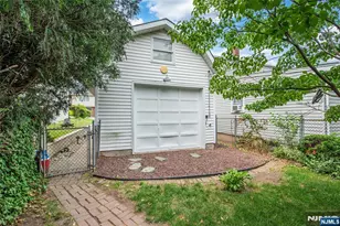 51 Emmet St, Belleville, NJ 07109 - Photo 23