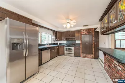 51 Emmet Street, Belleville, NJ 07109 - Photo 13