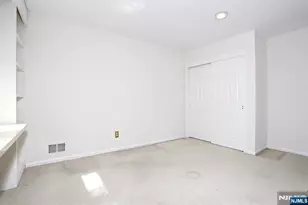 517 Pine Hill Rd, Leonia, NJ 07605 - Photo 25