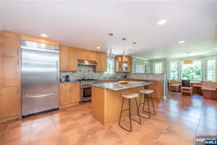 591 Highland Ave, Montclair, NJ 07043 - Photo 9
