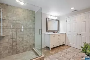 243 Hempstead Rd, Ridgewood, NJ 07450 - Photo 23