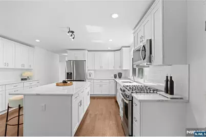 30 Creston Avenue, Tenafly, NJ 07670 - Photo 13