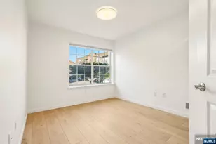 100 Crown Ct 471, Edgewater, NJ 07020 - Photo 21