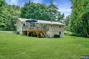 31 Fieldstone Dr, Ringwood, NJ 07456 - Photo 35
