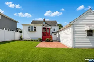 42 Long Valley Rd, Lodi, NJ 07644 - Photo 31