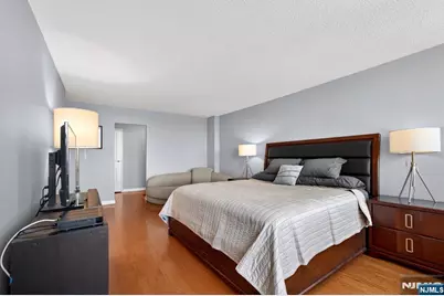 300 Winston Drive 1418 #1418, Cliffside Park, NJ 07010 - Photo 13