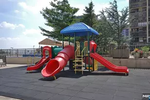 300 Winston Dr 1418, Cliffside Park, NJ 07010 - Photo 37