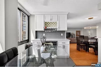 300 Winston Drive 1418 #1418, Cliffside Park, NJ 07010 - Photo 11