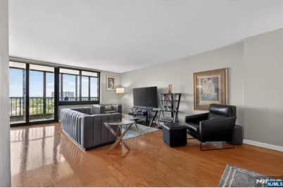 300 Winston Drive 1418 #1418, Cliffside Park, NJ 07010 - Photo 5
