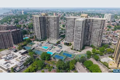 300 Winston Drive 1418 #1418, Cliffside Park, NJ 07010 - Photo 29