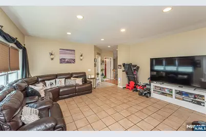 46 Decker Avenue, Butler, NJ 07405 - Photo 17