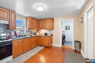 282-286 Caldwell Ave, Paterson, NJ 07501 - Photo 9
