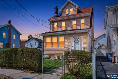 139 Melrose Avenue, Irvington, NJ 07111 - Photo 5