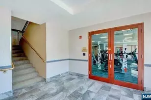 100 Old Palisade Road 1613, Fort Lee, NJ 07024 - Photo 29
