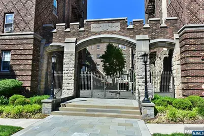 275 Engle Street H 1 #H 1, Englewood, NJ 07631 - Photo 25