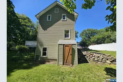 116 Railroad Avenue, Mahwah, NJ 07430 - Photo 3