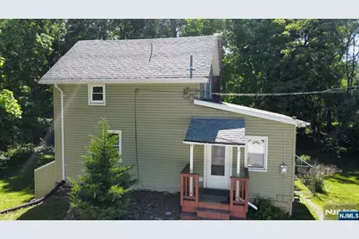 116 Railroad Avenue, Mahwah, NJ 07430 - Photo 1