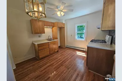 116 Railroad Avenue, Mahwah, NJ 07430 - Photo 13