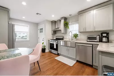 7 Main Terrace, Bloomfield, NJ 07003 - Photo 5