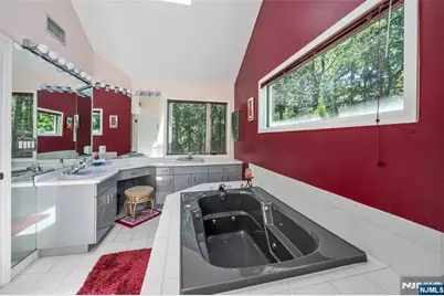 59 Deerfield Lane, Upper Saddle River, NJ 07458 - Photo 17
