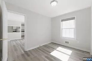 81 Hudson Ave, Ridgefield Park, NJ 07660 - Photo 25