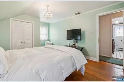 26 N Wardell Road, Livingston, NJ 07039 - Photo 9