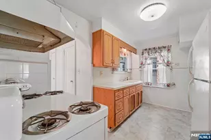 124 Walker Rd, West Orange Township, NJ 07052 - Photo 11