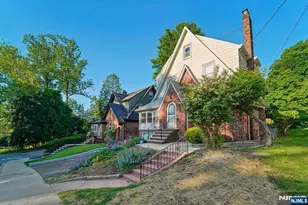 124 Walker Rd, West Orange Township, NJ 07052 - Photo 3
