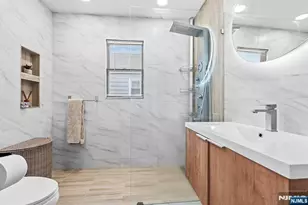 316 Blvd S, Saddle Brook Township, NJ 07663 - Photo 17