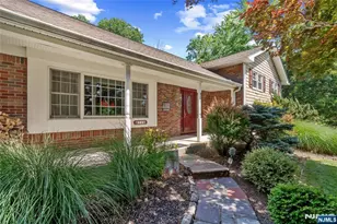36 Underwood Rd, Montville Township, NJ 07045 - Photo 3