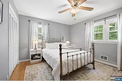 36 Calumet Avenue, Oakland, NJ 07436 - Photo 19