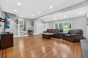 1134 Julia St, Teaneck Township, NJ 07666 - Photo 3