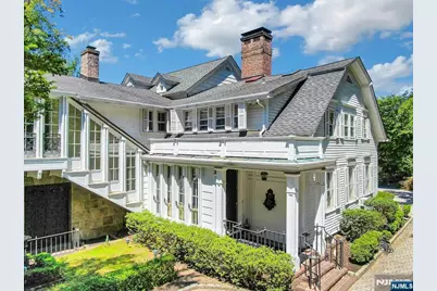 9 E Saddle River Road, Saddle River, NJ 07458 - Photo 1