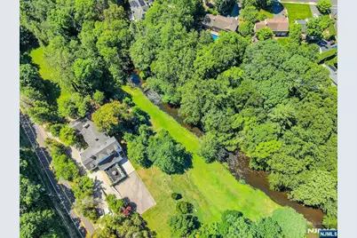 9 E Saddle River Road, Saddle River, NJ 07458 - Photo 47