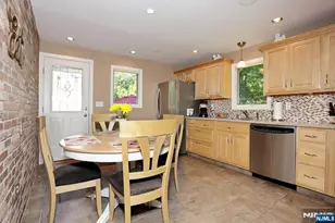 620 Ridgewood Rd, Washington Township, NJ 07676 - Photo 9