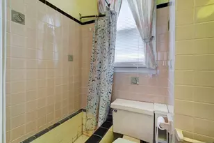 213 Kipp Ave, Elmwood Park, NJ 07407 - Photo 15