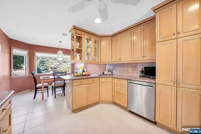184 Andover Drive, Wayne, NJ 07470 - Photo 11
