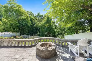 850 Edgewater Ave, Ridgefield, NJ 07657 - Photo 31