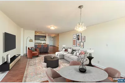 7004 Boulevard East 39F #39F, Guttenberg, NJ 07093 - Photo 19