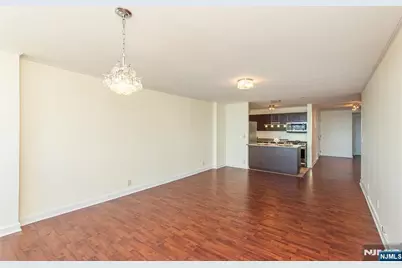 7004 Boulevard East 39F #39F, Guttenberg, NJ 07093 - Photo 21