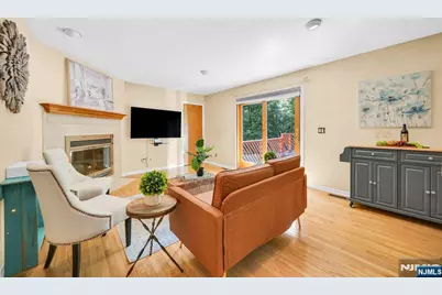 72 Agawam Drive, Wayne, NJ 07470 - Photo 13