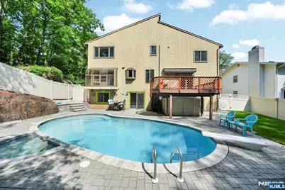 72 Agawam Drive, Wayne, NJ 07470 - Photo 3